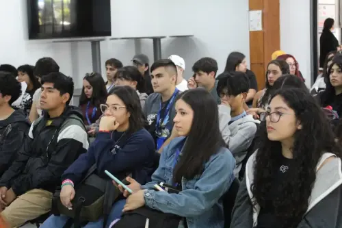 Bienvenida estudiantes nuevos 2025 diurno