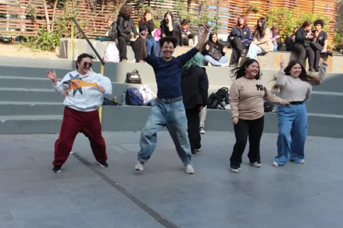 Random Dance