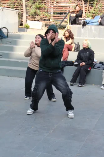 Random Dance