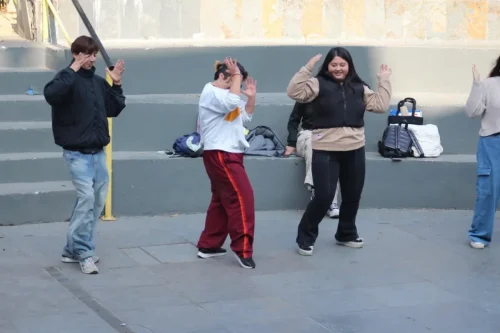 Random Dance