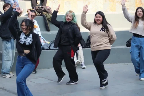 Random Dance