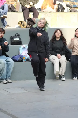 Random Dance
