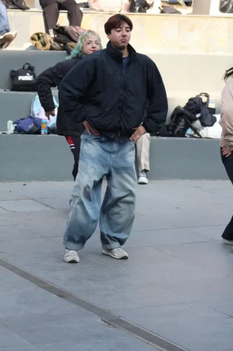 Random Dance