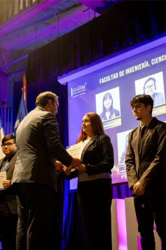 Reconocimiento al Mérito Académico 2025