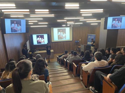 Charla con “JUANRO””