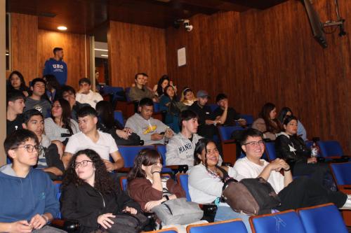 Charla con “JUANRO””