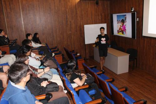 Charla con “JUANRO””